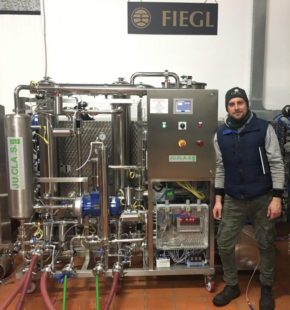 filtro tangenziale per la filtrazione del vino in cantina
